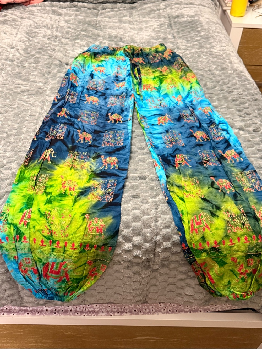 Bohemian Tie-Dye Elephant Print Harem Joggers - Blue & Green